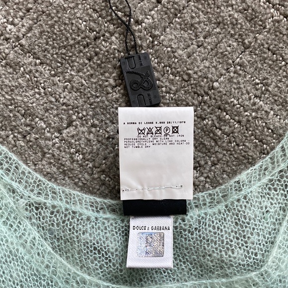 D&G Sheer Pop-Over Vest - Picture 8 of 12